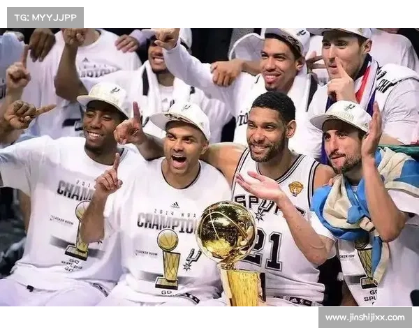 NBA _ 14人上场13人得分 骑士极致演绎团队篮球 NBA _ 14人上场13人得分 骑士极致演绎团队篮球